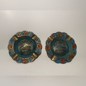 Pair of vintage ashtrays